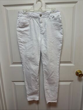 d. jeans White Fringe Ankle Jeans, Size 6
